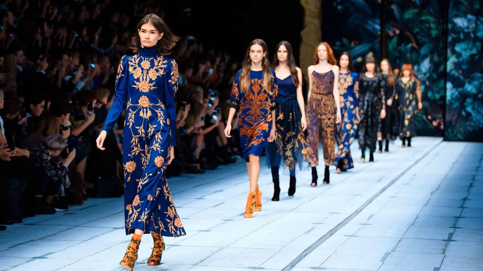 The Ultimate Guide To 2025’s Hottest Summer Fashion Trends